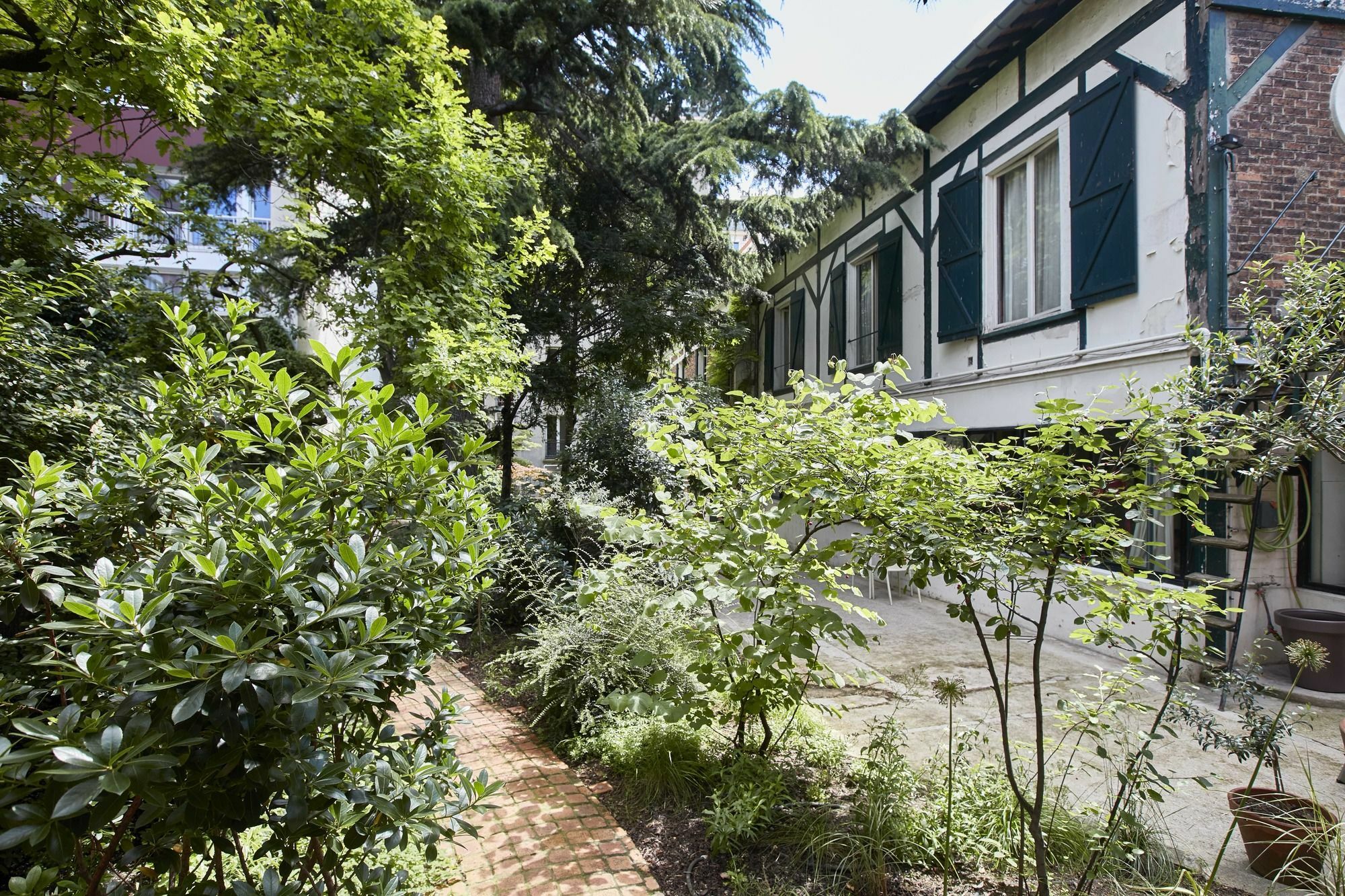 Eden Lodge Париж Экстерьер фото